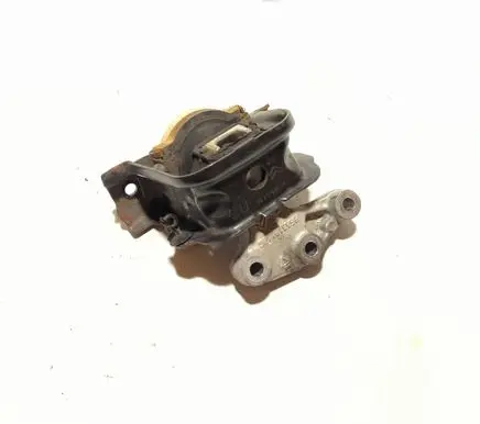 Engine mount bracket