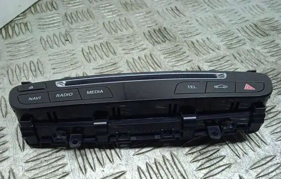 Mercedes-Benz GLC X253 C253 Head unit multimedia control A2059055201