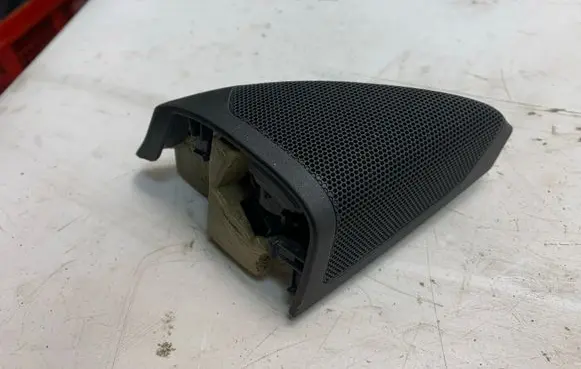 Opel Insignia A Front door high frequency speaker 13221965