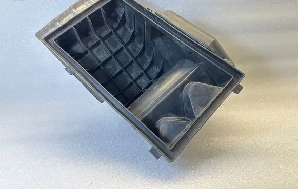 Audi A6 S6 C4 4A Air filter box 4A0129607J 4A0129620 4619585907