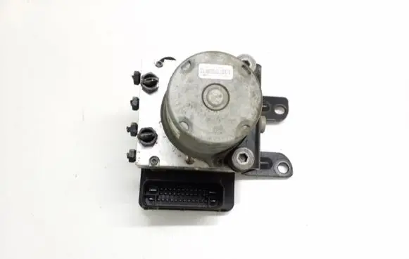 Hyundai ix35 ABS Pump 016GAG1F1323609