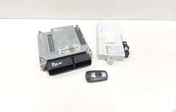 BMW 5 E60 E61 Engine ECU kit and lock set 7799856 61356981416 03271056A0