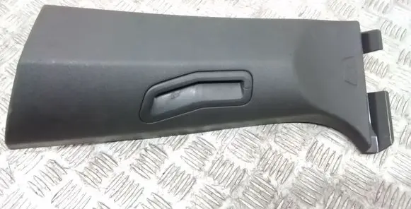 Volvo C30 (B) pillar trim (top) 30721242
