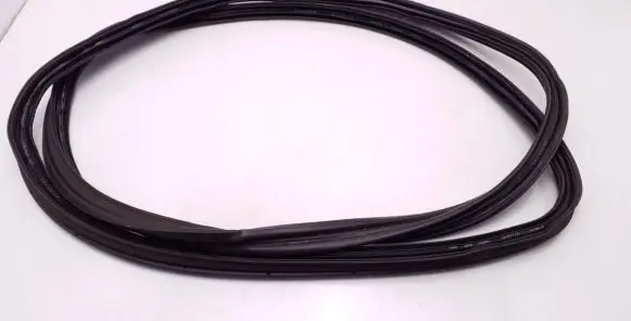 Honda CR-V Trunk rubber seal (body) 74440T0AA02