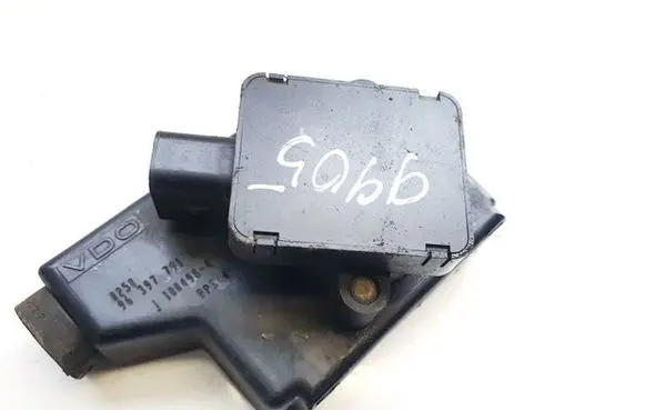 Peugeot 406 Accelerator throttle pedal 9639779180 j100498-4