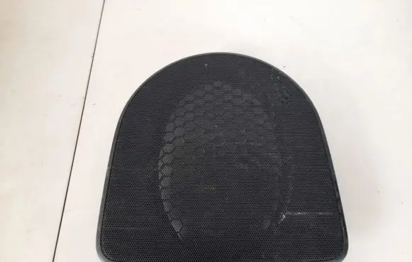 Side speaker trim/cover