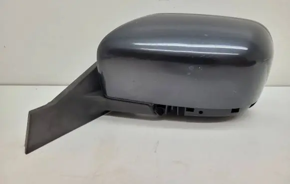 Mazda 5 Front door electric wing mirror