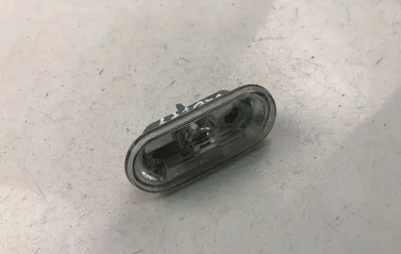 Volkswagen Sharan Front indicator light 1J0949117