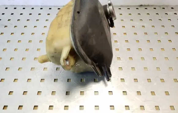Honda FR-V Coolant expansion tank/reservoir