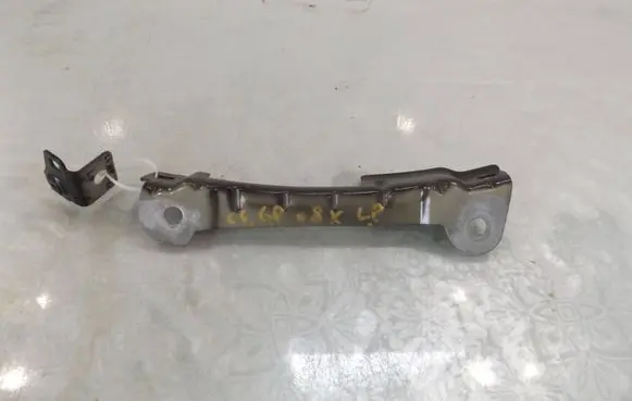 Citroen C4 Grand Picasso Fender mounting bracket