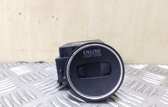 Volkswagen PASSAT B7 Ignition lock 3C0905843AD 33303601