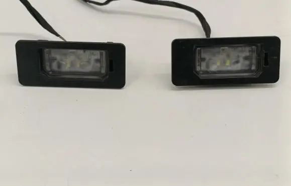 BMW 2 F44 Number plate light 9481841
