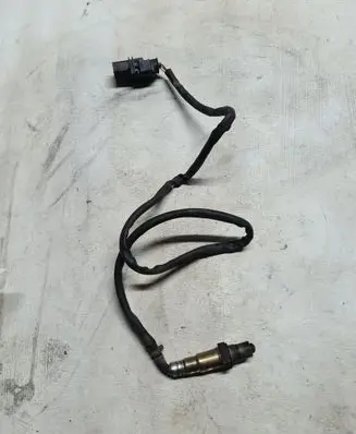 Audi A6 S6 C6 4F Lambda probe sensor 0281004107