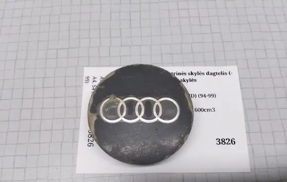 Audi A4 S4 B5 8D Non-original wheel cap 5701