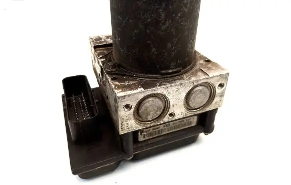 BMW 5 E60 E61 ABS Pump 6766300 6766382