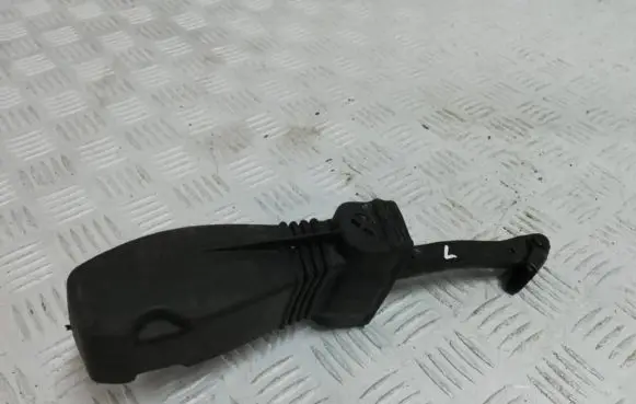 Audi A4 S4 B9 Front door check strap stopper 8W0837267