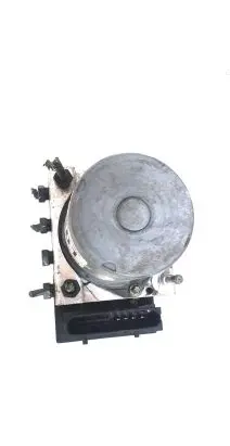 Hyundai Santa Fe ABS Pump 589102B300