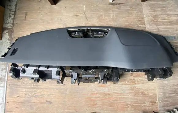 Land Rover Discovery Sport Dashboard LR127675