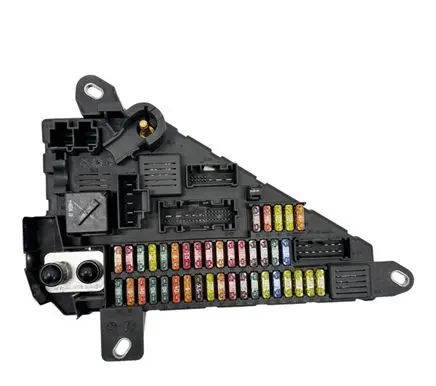 BMW 5 E60 E61 Fuse module 61149138830 9138830 61146906618
