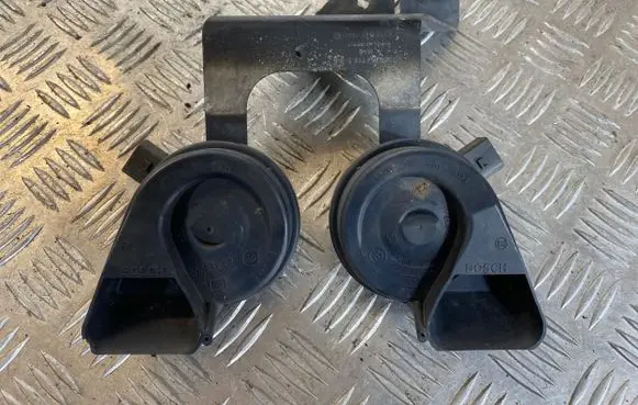 Audi A6 Allroad C6 Horn signal 4F0951229 024148 70388165