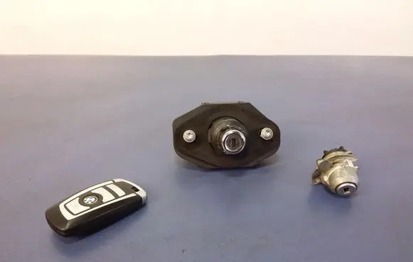 BMW 7 F01 F02 F03 F04 Ignition lock 9259717