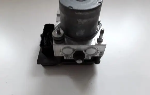 Jaguar XF X250 ABS Pump AX232C405AC