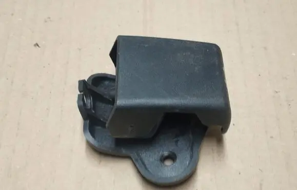 Engine bonnet (hood) release handle
