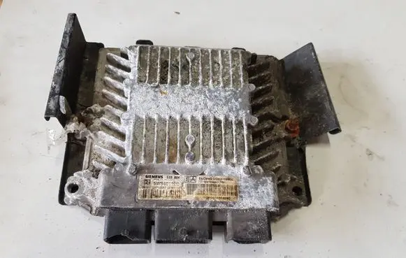 Citroen C4 I Engine control unit/module 5WS40110CT