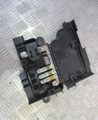 Audi R8 42 Fuse box set 420937548A