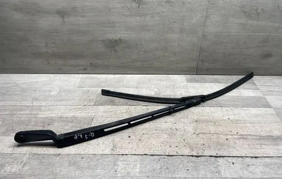 Audi Q7 4L Windshield/front glass wiper blade 