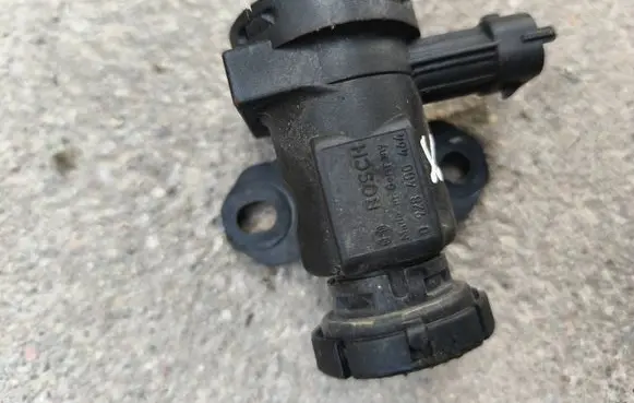 Ford Ranger Vacuum valve 0928400464