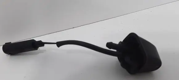 BMW 3 E90 E91 Windshield washer spray nozzle 8365385