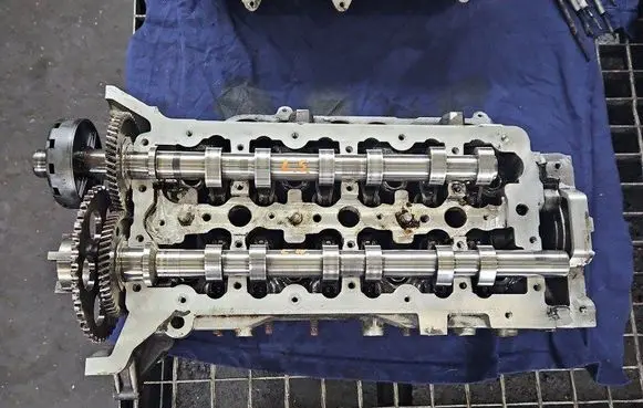 Jeep Grand Cherokee Engine head VM23D IMPRK1503815