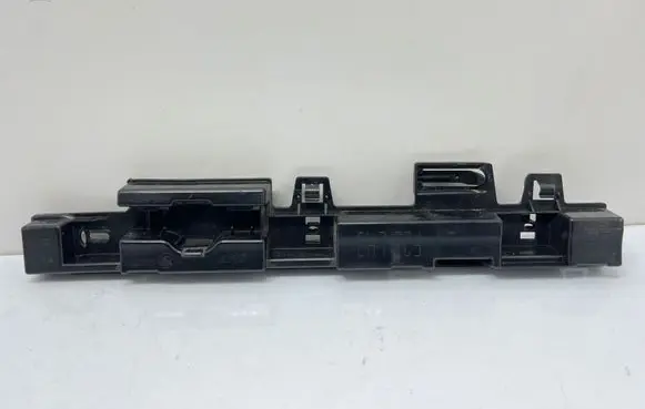Sill/side skirt trim