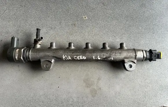 KIA Ceed Fuel main line pipe 0445214111 0281002507