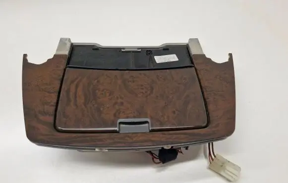 BMW 7 E65 E66 Ashtray (front) 8223327 7040383