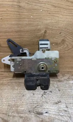 Volvo XC70 Tailgate/trunk/boot lock/catch/latch 999065180