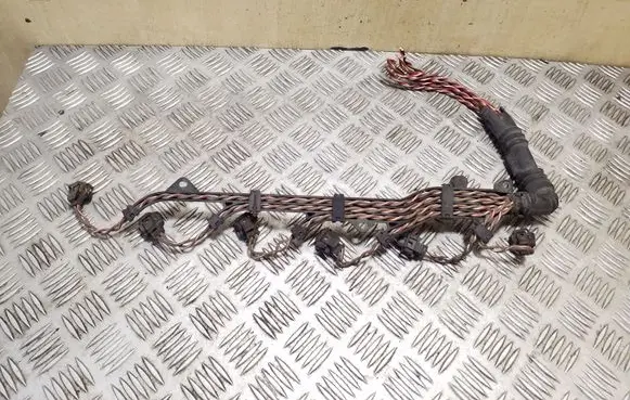BMW 5 E39 Fuel injector wires 