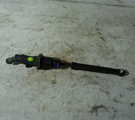 Citroen C4 II Clutch master cylinder 9800216580