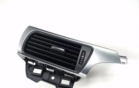 Audi A6 S6 C7 4G Dashboard side air vent grill/cover trim 4G2820902