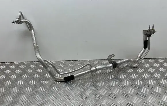 Ford Fusion II Air conditioning (A/C) pipe/hose DG9H19E881AC DG9H19E881