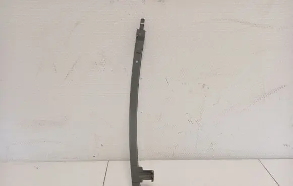 Toyota Yaris Front door coupe window/glass frame 6740252060