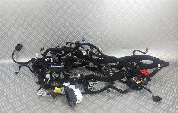 Ford Kuga III Dashboard LX6T92LE34009