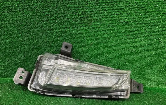 Suzuki Vitara (LY) LED Daytime headlight STANLEY-W1378