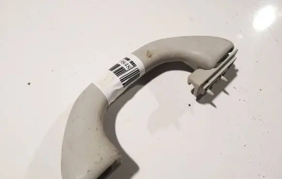 Volkswagen Touran I Front interior roof grab handle