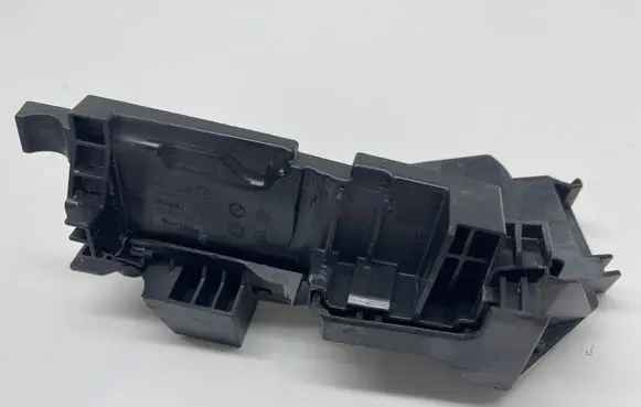 BMW i4 Other engine bay part 19348710