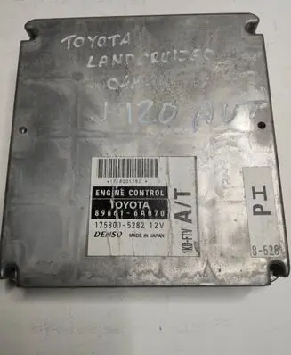 Toyota Land Cruiser (J120) Engine control unit/module 896616A070 1758005282
