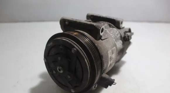 Alfa Romeo Giulietta Air conditioning (A/C) compressor (pump)