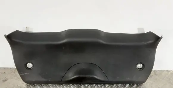 Jeep Grand Cherokee Tailgate trim