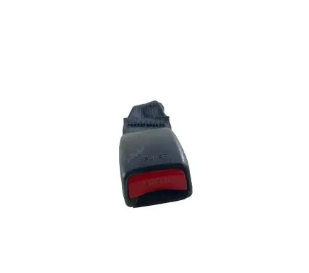 Nissan Rogue Rear seatbelt buckle J108GA G2285